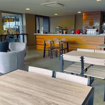 B.Suites 21 Kota Kinabalu Zewnętrze zdjęcie