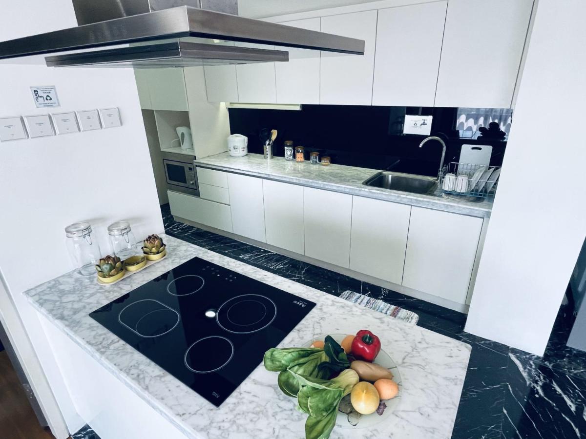 B.Suites 21 Kota Kinabalu Zewnętrze zdjęcie