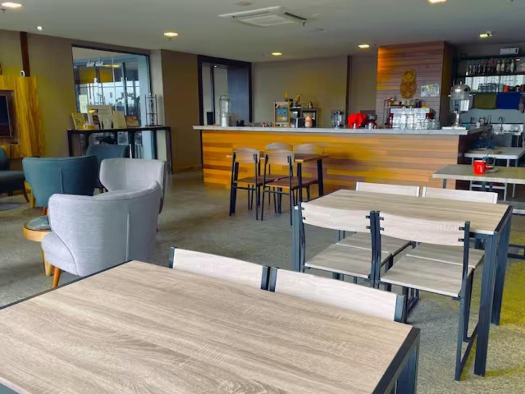 B.Suites 21 Kota Kinabalu Zewnętrze zdjęcie