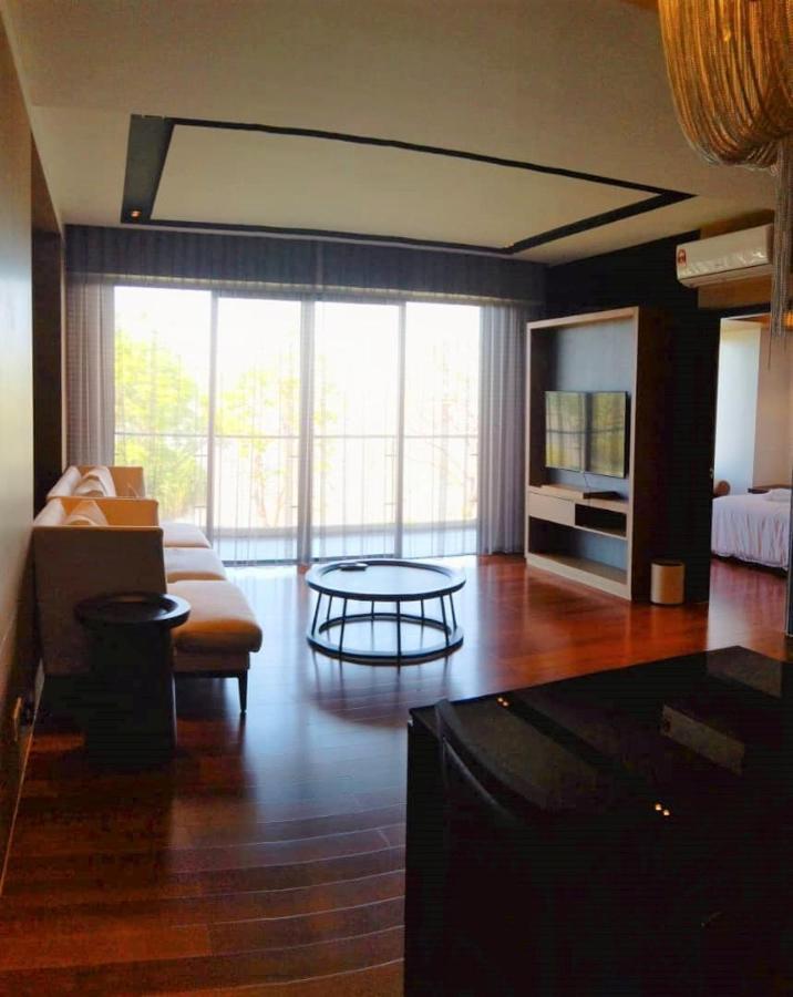 B.Suites 21 Kota Kinabalu Zewnętrze zdjęcie