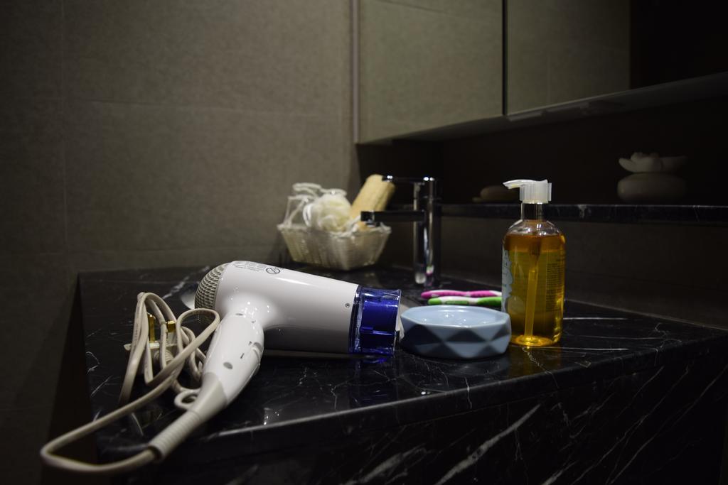 B.Suites 21 Kota Kinabalu Zewnętrze zdjęcie